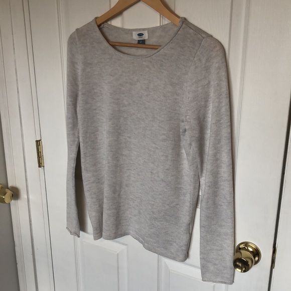 Old Navy Sweater - Picture 2 of 4